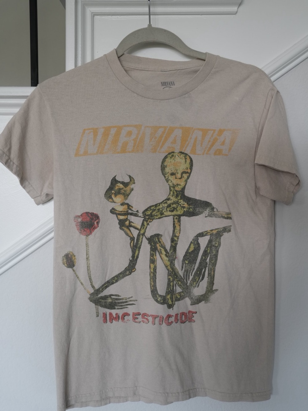 Nirvana Incesticide Graphic Band Tee Men’s Small Beige Grunge Rock T-Shirt
